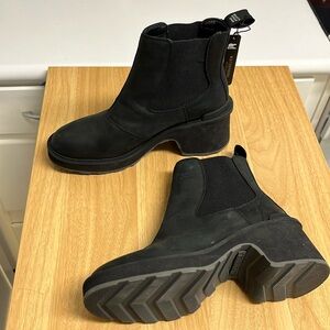 New Black Sorel Boots women’s size 9 Waterproof Leather